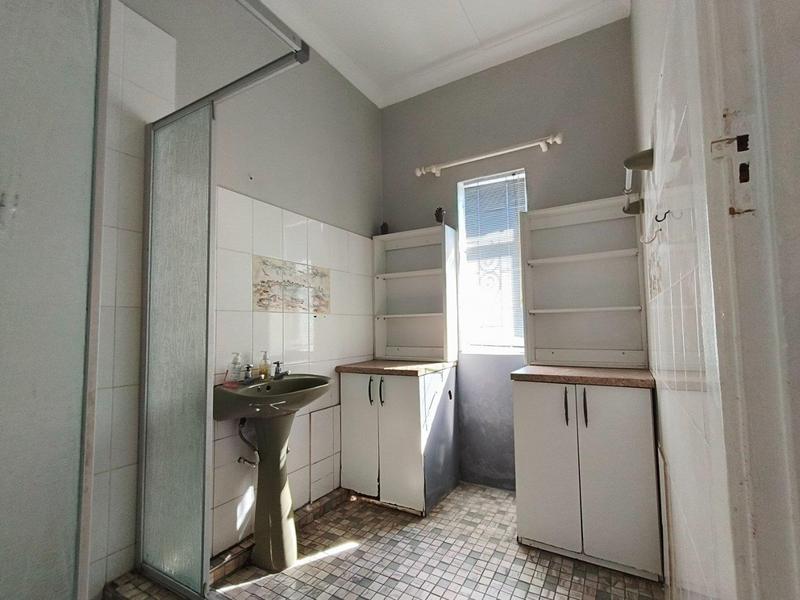 7 Bedroom Property for Sale in Mthata Eastern Cape